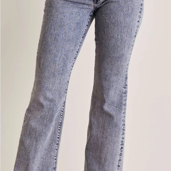 Venus Penelope Modern Flare Jeans purple acid wash Plus Size 16 NWT - Picture 3 of 8